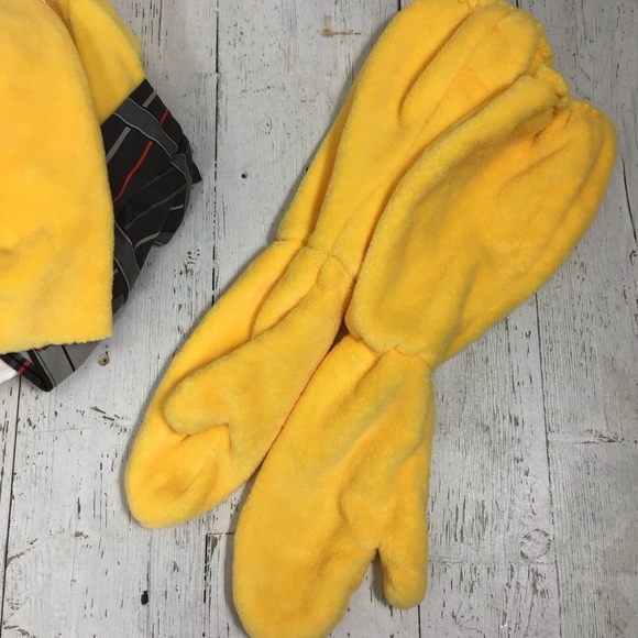 Five Nights At Freddy’s Chica Plush Costume Adult Male Standard Size FNAF - Picture 5 of 8